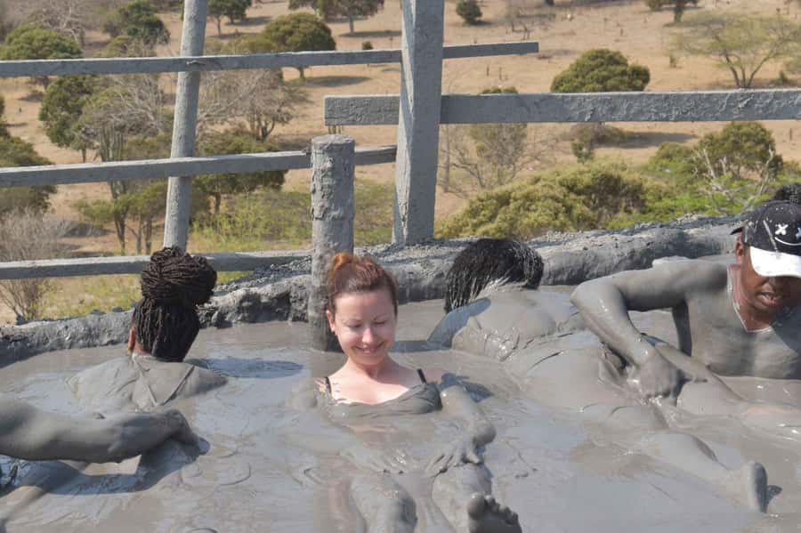 Cartagena: Mud Volcano Bathing and Beach & Pool Relaxation - Key points to know before booking