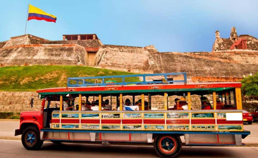 Cartagena: Panoramic City Tour, Monuments, Walls, Castle - What this $15 Cartagena tour actually gives you