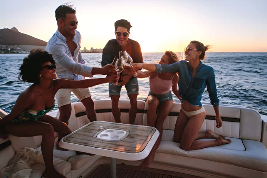 Cartagena: Party Boat to Cholon Beach with 2 Drinks & Lunch - What the $129 price really covers