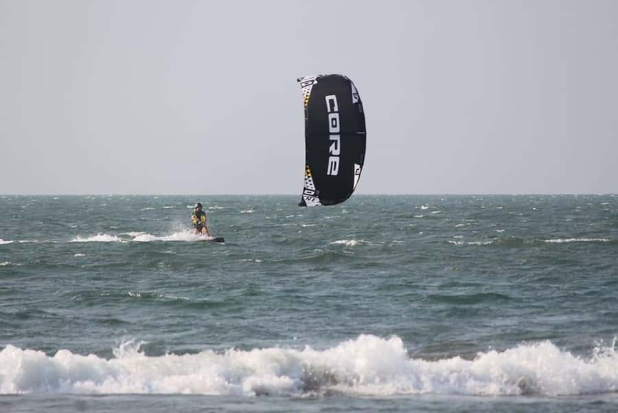Cartagena: Private Kitesurfing Classes - Arriving at La Boquilla