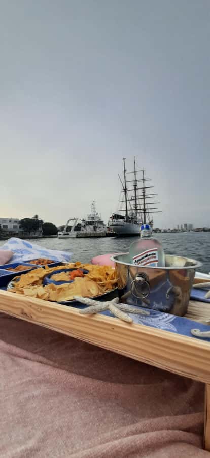 Cartagena: Private Sunset and Night Boat Tour - Key things to know before you book