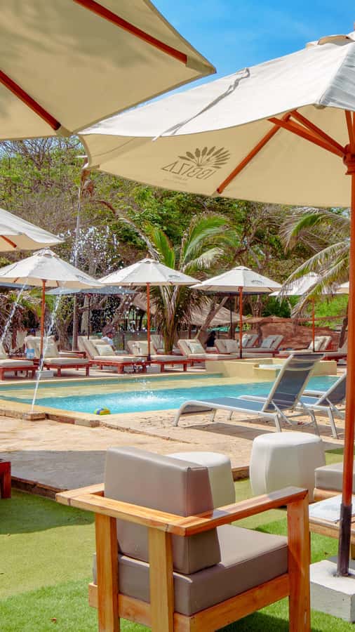 Cartagena: Rosario Islands Daypass Ibbiza Island Beach Club - Lunch with seven choices