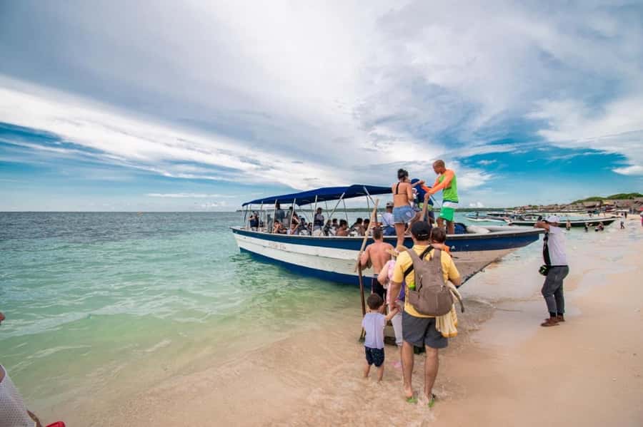 Cartagena: Rosario islands Playa Blanca Barù by boat & lunch - FAQ