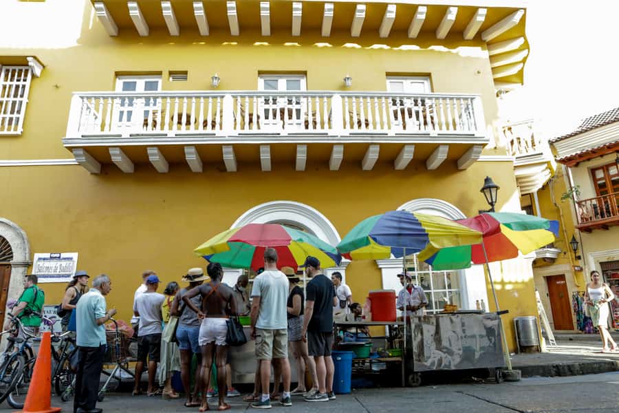 Cartagena: Street Food Walking Tour - What the guides add to the experience