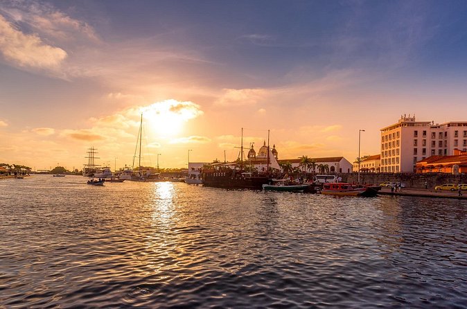 Cartagena Sunset Private Boat Tour - Who will enjoy this private Cartagena cruise