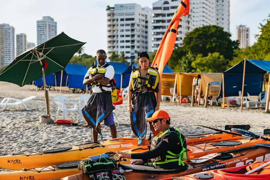 Cartagena: Sunset Sea Kayaking Tour - Guides who shape the experience