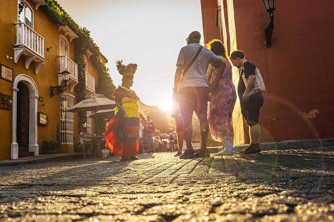 Cartagena Sunset Walking Tour - Five details that shape the experience
