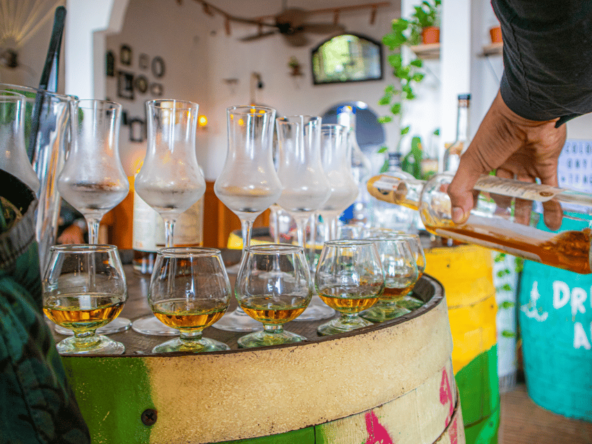 Cartagena: The Legendary Colombian Rum and Chocolate Tasting - Timing, comfort, and practical planning