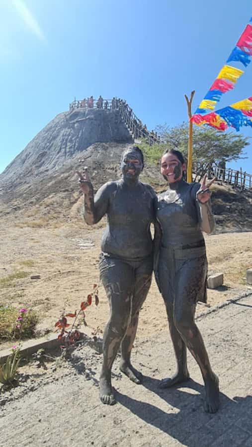 Cartagena: Volcano of Totumo with Entry Ticket and Transfer - Timing problems and the six-hour promise