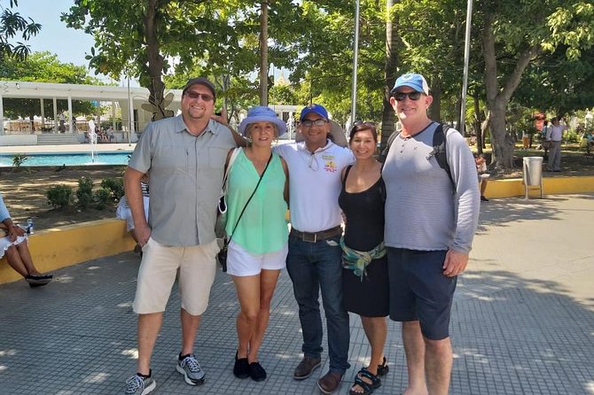 Cartagena Walking Tour - Bastions, pirates, and Plaza Bolívar