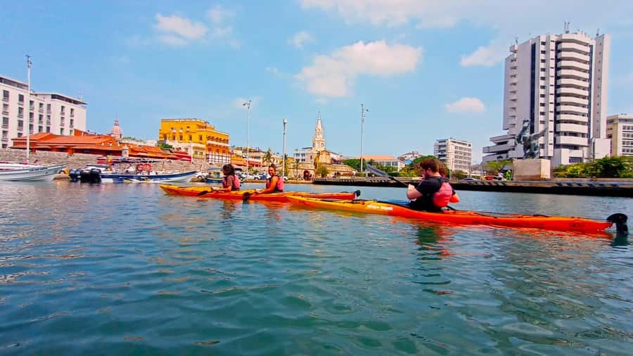 Cartagena: Walled City Kayak Tour - Starting beside San Sebastián de Pastelillo fortress