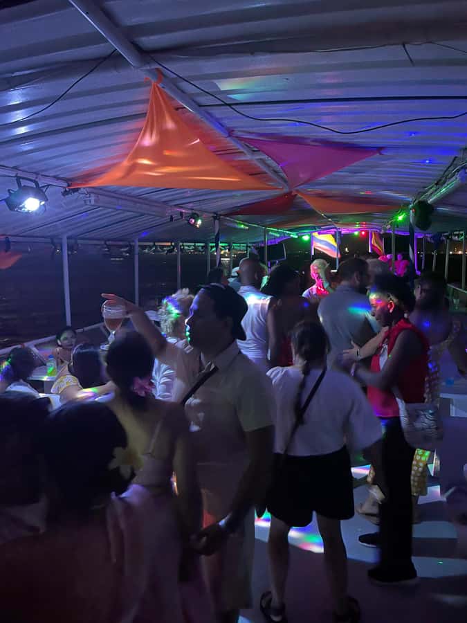 Cartagena: White Night Boat Tour with Dinner and Open Bar - Cartagena Bay from the Bequia Eagle