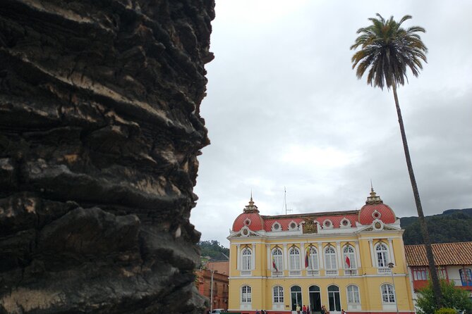 Cathedral of Sal Zipaquirá: Shared Tour from Bogota - Leaving Bogotá for Zipaquirá