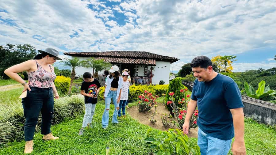 Chinchina, Caldas: The Story behind a cup of coffee in a hacienda - Key points at a glance
