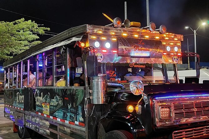 Chiva Rumbera - Key points to know before you book
