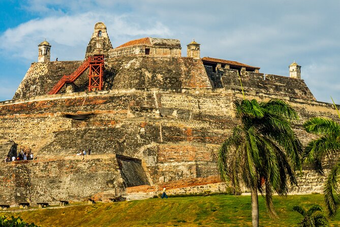 City Tour in Cartagena with visit to San Felipe Castle - Manga gives the route more variety