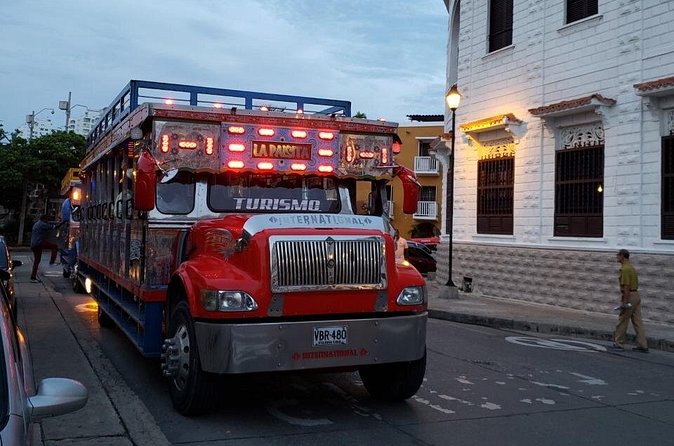 City Tour In Chiva - Why the Chiva Format Works in Cartagena