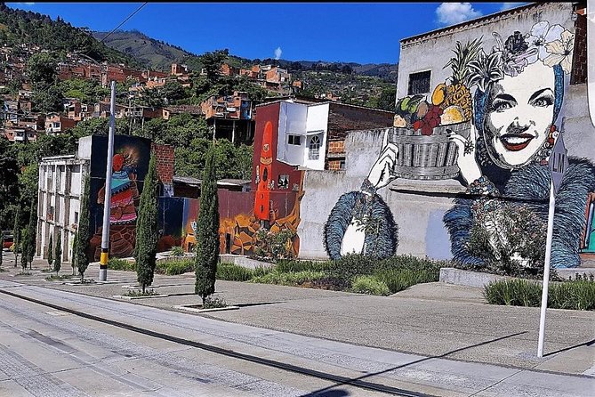 City Tour Medellin - Palace of Culture and the city center