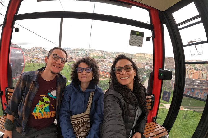 Ciudad Bolivar district by cable car, tour and graffiti workshop - Key points to know before booking