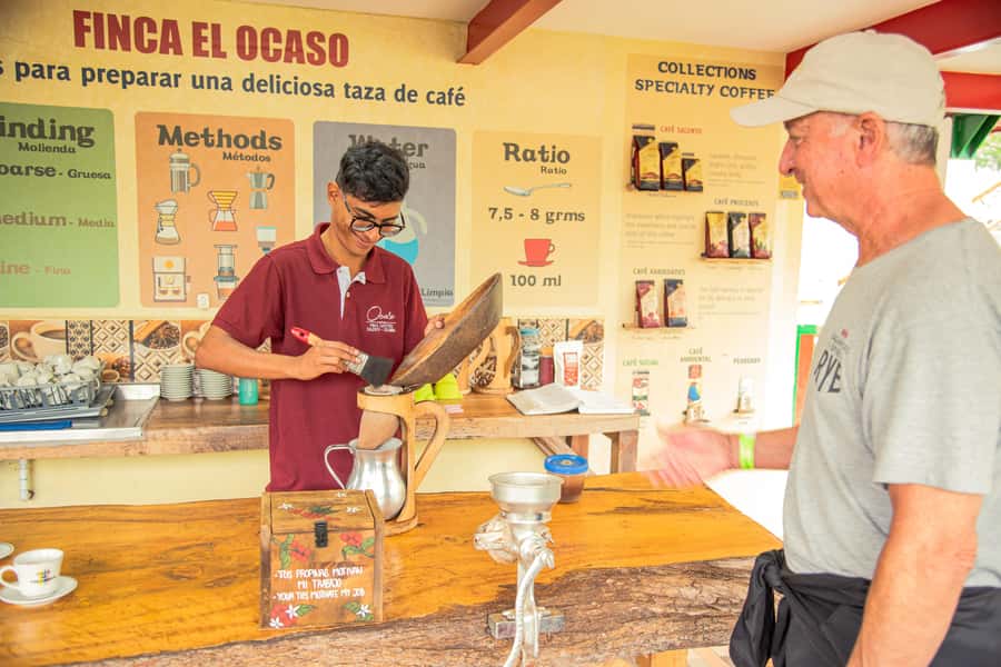Coffee Tour at Finca El Ocaso Salento: Traditional Spanish Farm - What to bring and what to expect in the weather