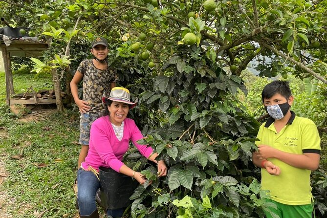 Coffee Tour Finca Jaguar - Arriving at Finca La Esperanza