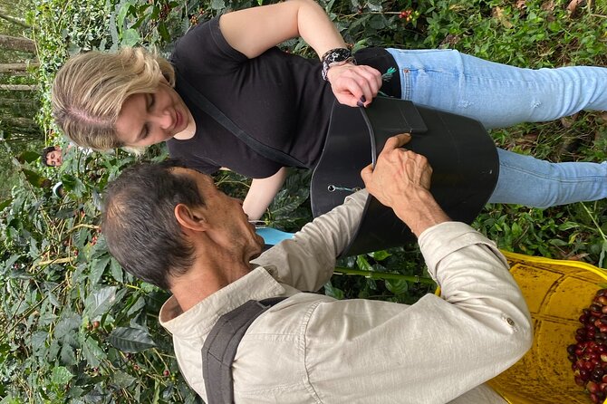 Coffee Tour from Coffee Growers to Your Cup - Breakfast at La Primavera farm