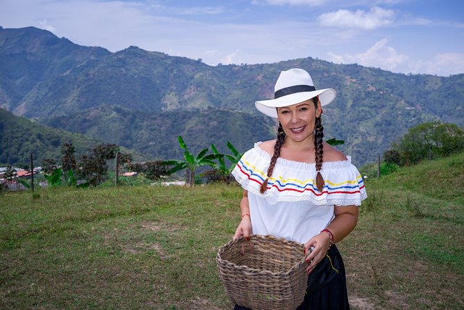 Coffee Tour in Medellin, Transportation, Snack and Lunch. - What makes this Medellín coffee tour worth your time