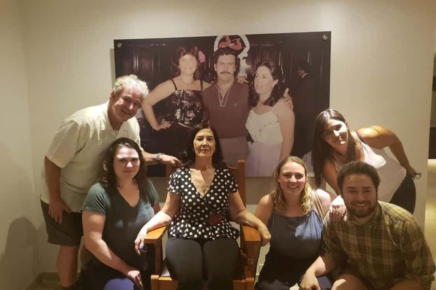 Colombia: Official Pablo Escobar Meet the Family Museum Tour - The hotel pickup and ride to the penthouse