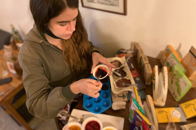 Colombian Chocolate Workshop Experience - Why Colombian chocolate makes a good Bogotá activity