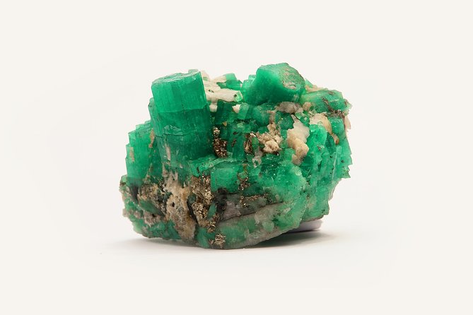 Colombian Emeralds Private Tour. ( 4 Hrs.) - Who will enjoy this private emerald tour