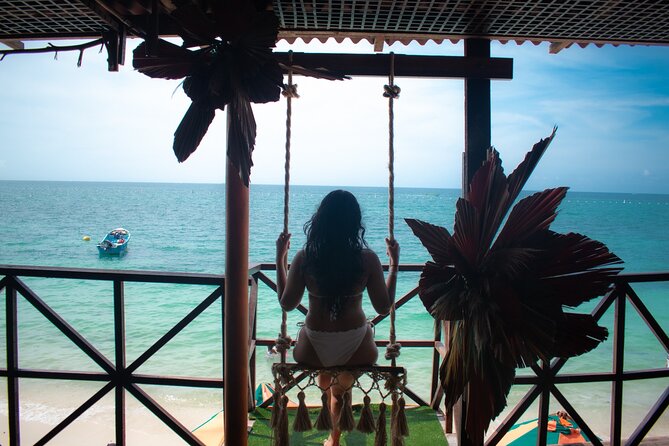 Come and enjoy an unforgettable day on the island of Baru - Leaving Cartagena from Muelle de la Bodeguita