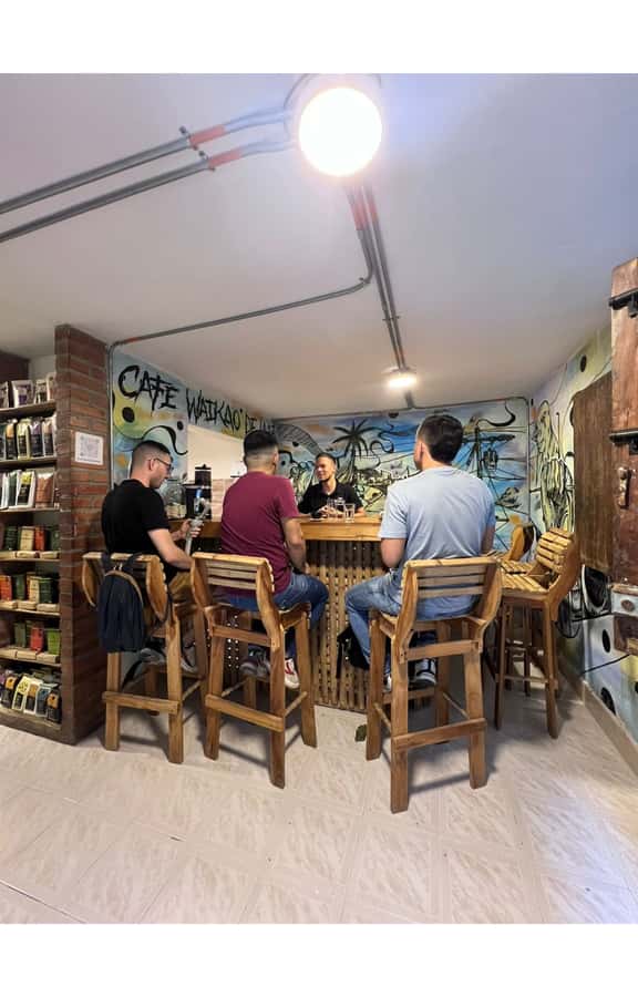 Comuna 13: Recorrido de Arte Urbano, Cultura y Resiliencia - What the $11 price really buys you