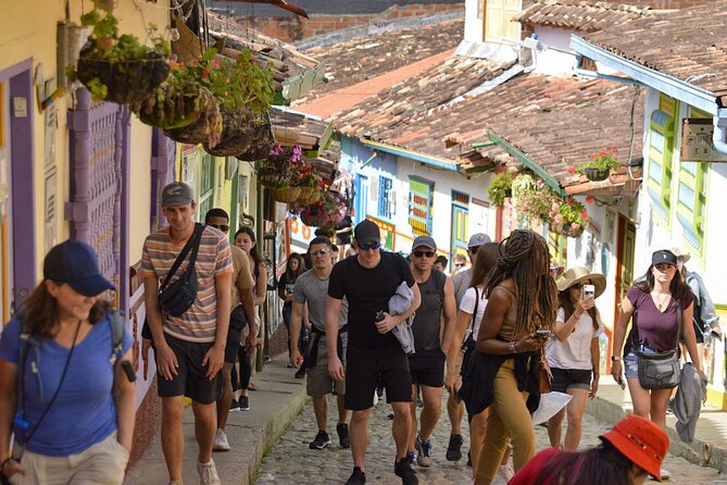 Day Trip To Guatapé with ,Breakfast, Lunch and Boat Ride - The ride through Marinilla and eastern Antioquia