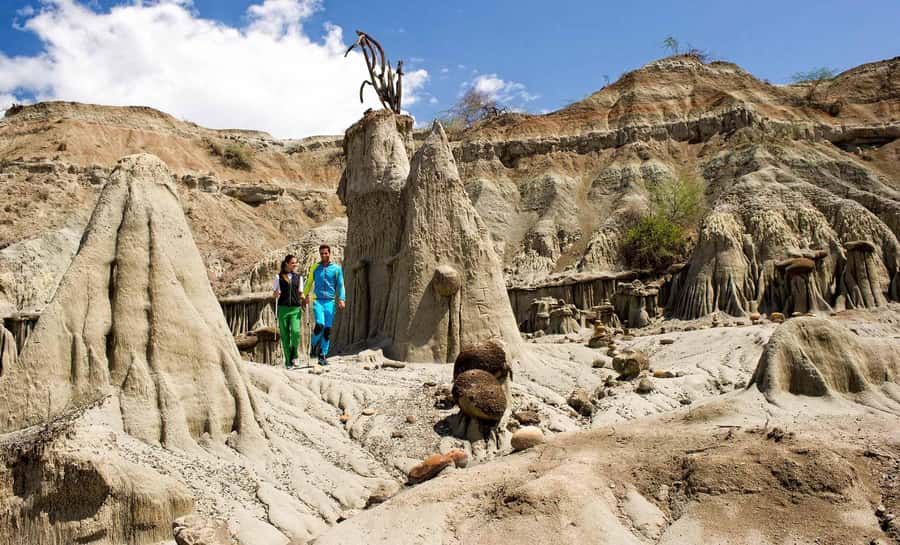Day Trip to Tatacoa Desert (Horseback, Boat, Stargazing, ..) - Starting in Villavieja and riding by tuk-tuk