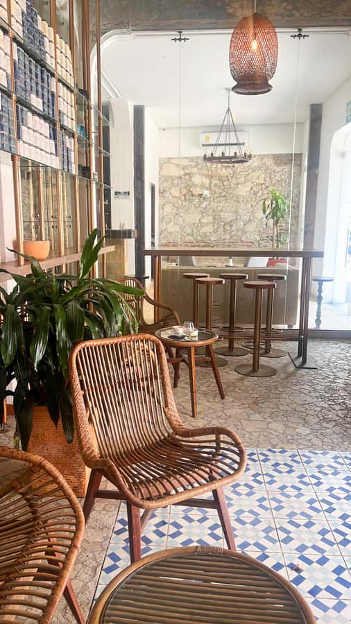 Discover the coffe history while you get to know the city - The Colombian story behind the cup