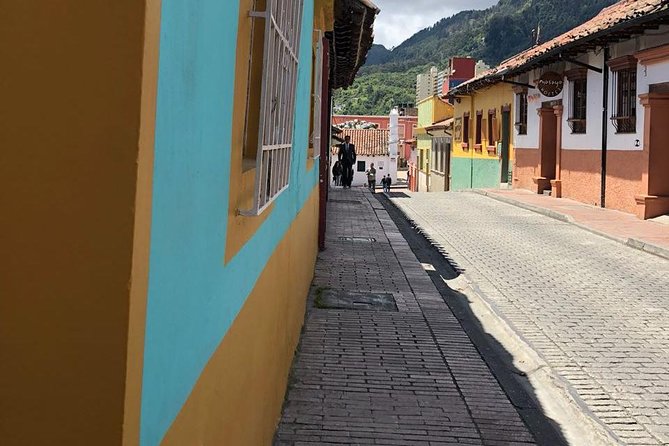 Discover the Magical Historical Center of Bogotá Museums, Monserrate, Gastronomy - Is $91 a fair price?