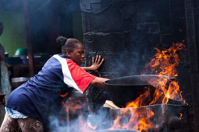 Documentary & Street Photography tour - Starting early at Bazurto Market