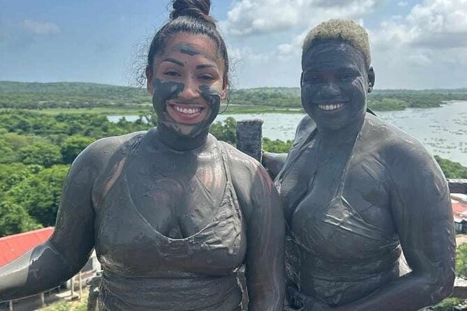 El Totumo mud volcano day tour and eco-friendly hotel - Timing, Crowds, and Comfort