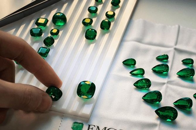 Exclusive Emerald Tour in Bogota - Could the Gold Museum be included?