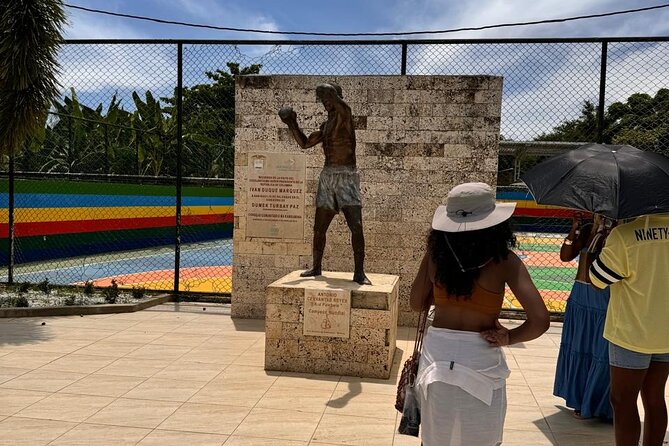 Experience at the First Free Slave Village of Palenque - Meeting Benkos Biohó at His Monument