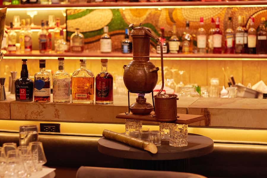 Experience: Rum tasting in Medellin - Smelling and Tasting Different Rum Profiles