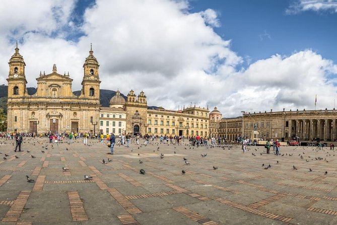 Explore Bogota's Historic Center and Monserrate in one day - A practical start at 8 a.m.