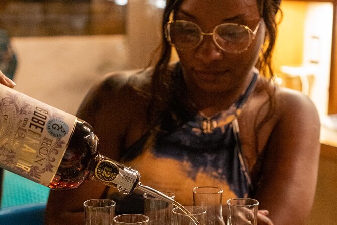 Express Rum and Chocolate Tasting Experience - Arriving at Av. Pedregal in Getsemaní