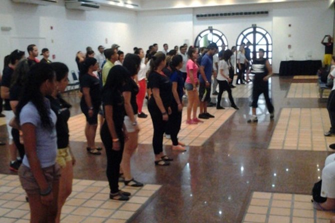 Face-to-face dance classes in Bogotá. La Candelaria - Who will enjoy this class most