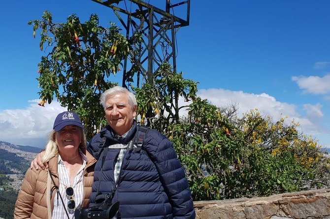 FANTASTIC CITY TOUR + MONSERRATE + MUSEUM GOLD/BOTERO 6Hrs - One and a half hours inside the Gold Museum