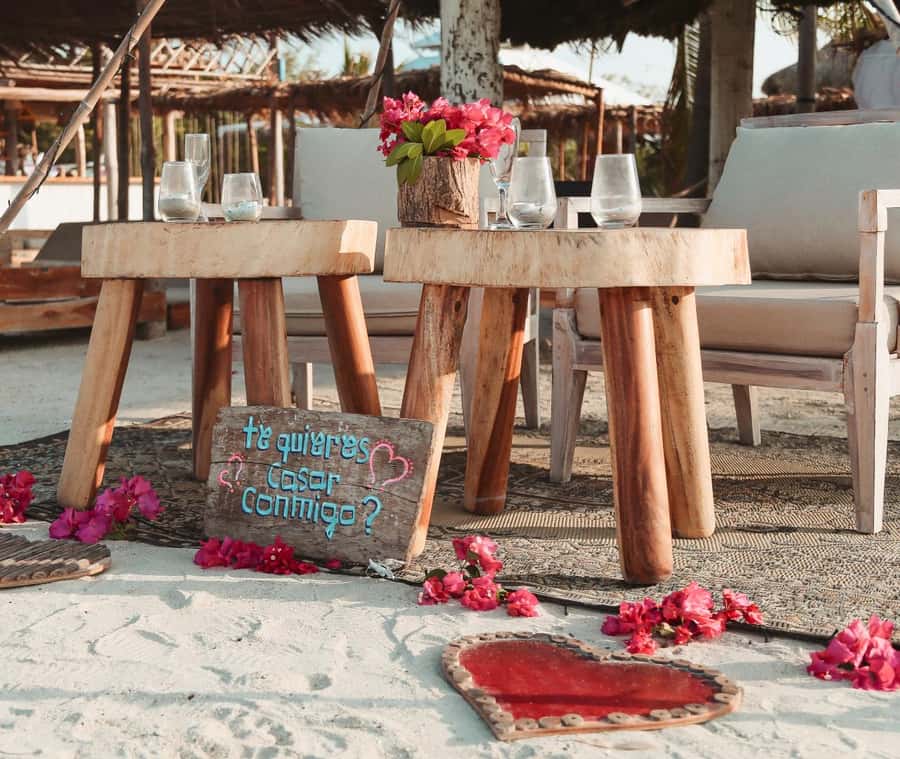 Fenix Beach Island Dinner - Leaving Cartagena at 7:00 p.m.
