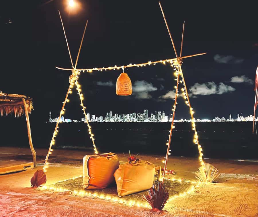 Fenix Beach Island Dinner - Arriving at the private wooden dock
