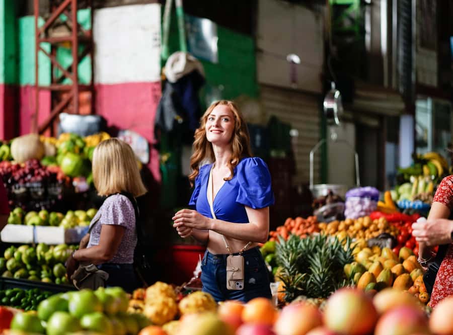 Flavors of Cali: Food tour at the local market - Meeting the Guide in San Antonio