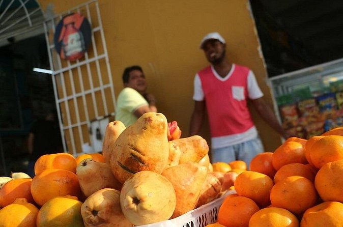 Flavors of Colombia - Cartagena Street Food Tour - What you will actually eat and drink
