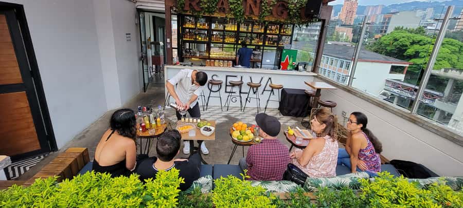Flavours Of Colombia Fruit & Cocktail Tasting - Key points at a glance